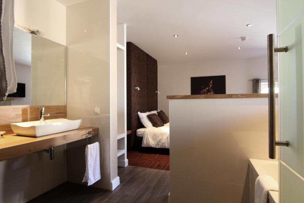 B&B 4 Seasons Riemst Εξωτερικό φωτογραφία